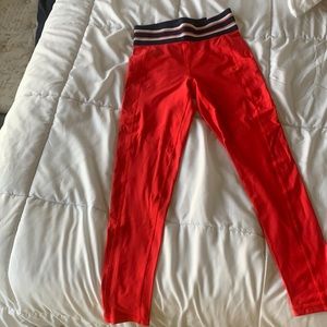 Brand new American eagle leggings. Size 7/8 medium high wasted